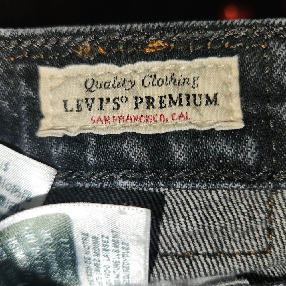 Levi's Premium Ribcage Straight Ankle 24x29 - Picture 5 of 5